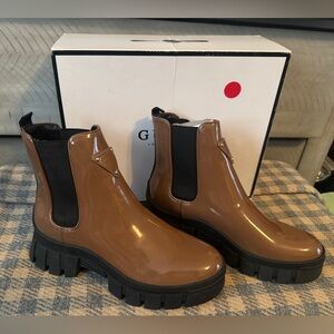 NWT Guess Glossy Tan Ankle Boots